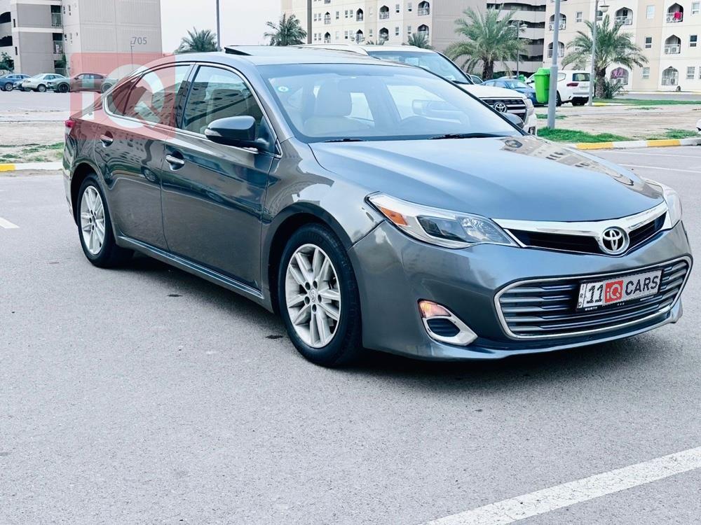 تويوتا أفالون